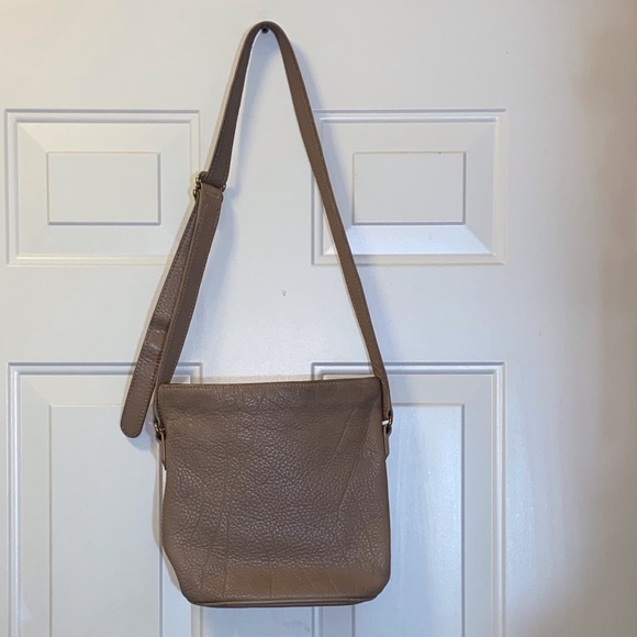 Vintage Coach # L 5M-4907 Stylish Tan Leather Shoulder Bag - Picture 1 of 15